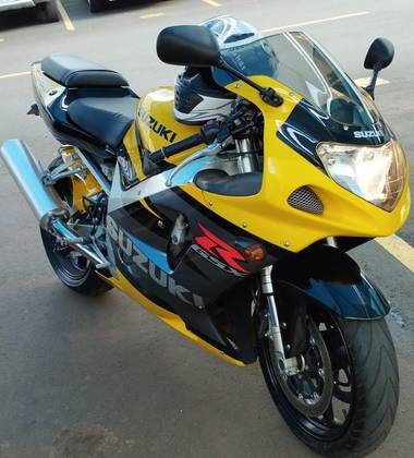SUZUKI GSX-R750 SRAD 